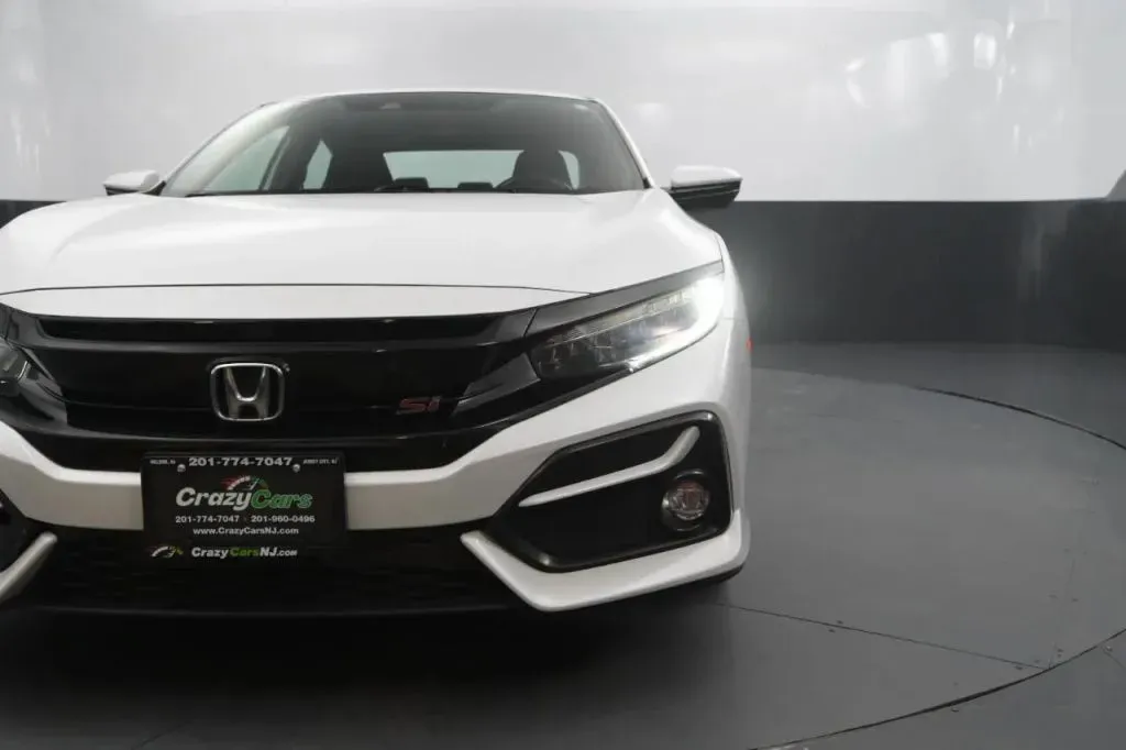 Honda Civic photo 9