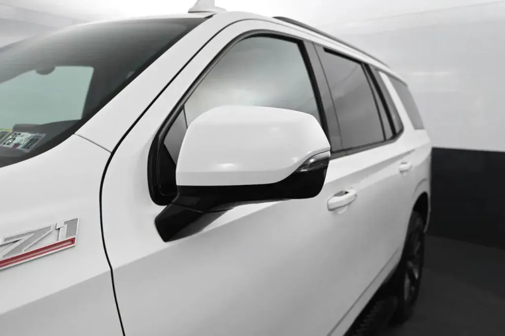 2021 Chevrolet Tahoe Z71 - Photo 11