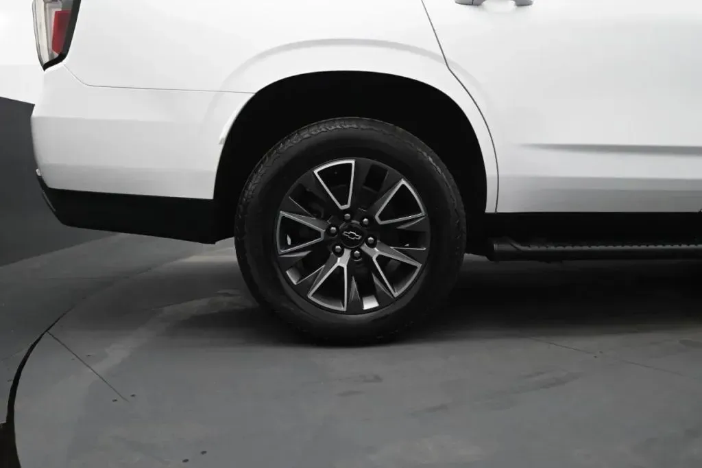 2021 Chevrolet Tahoe Z71 - Photo 19