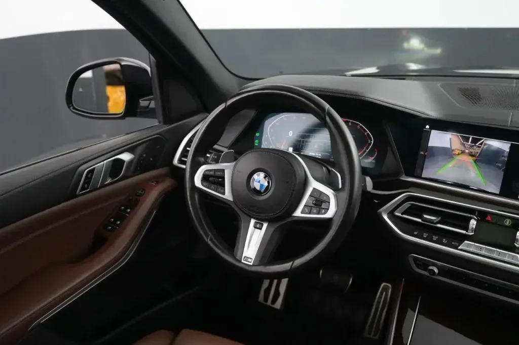 BMW X5 photo 32
