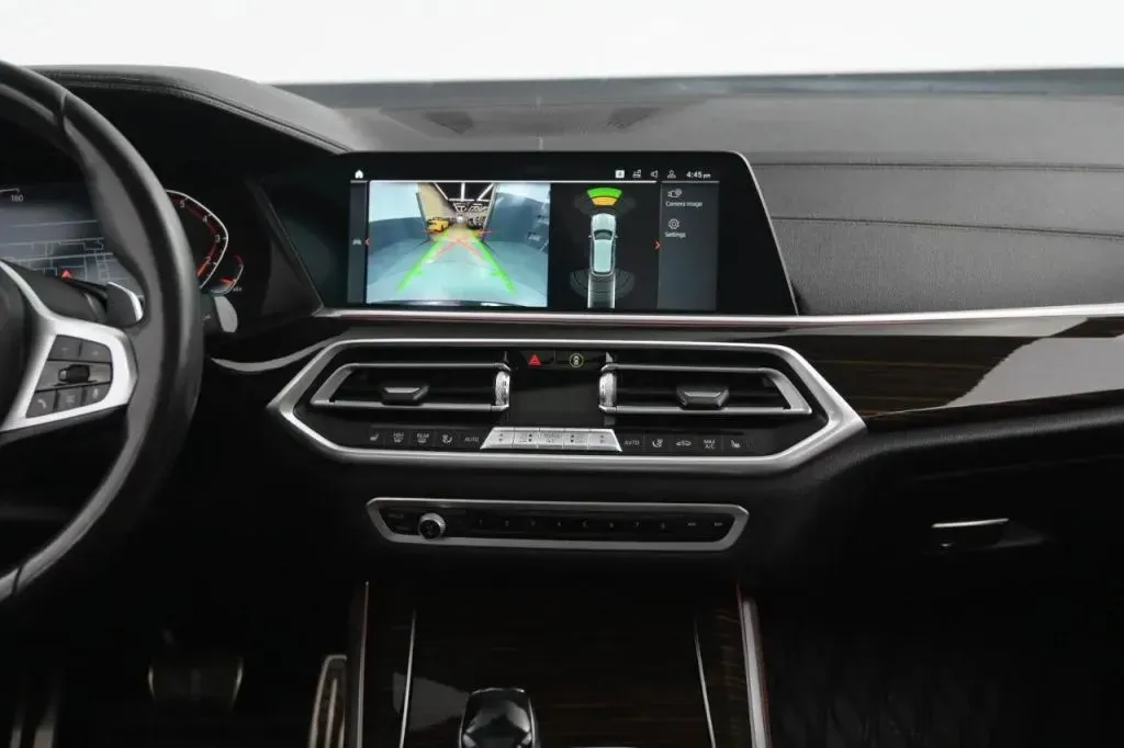 BMW X5 photo 30