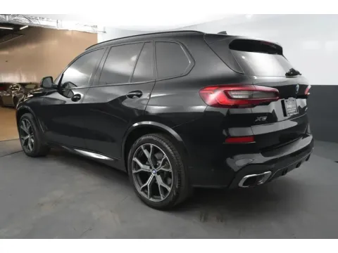 Another view of 2020 BMW X5 xDrive40i Sport Utility 4D for sale in Hillside, NJ at Crazy Cars Hillside