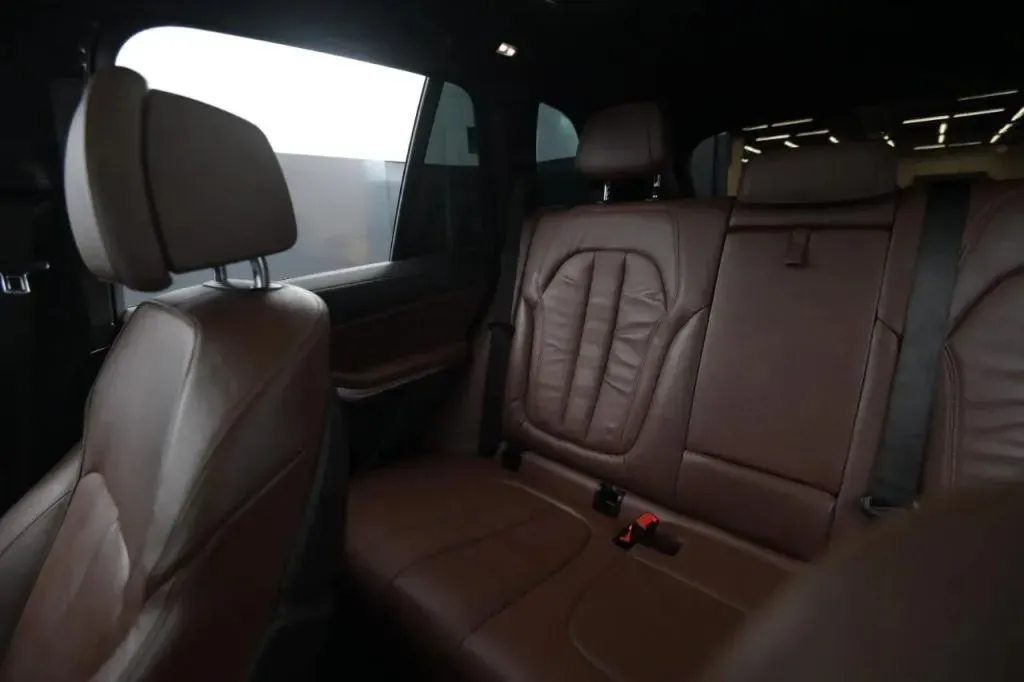BMW X5 photo 40