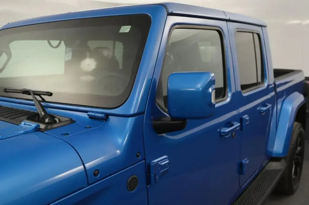 Jeep Gladiator photo 12