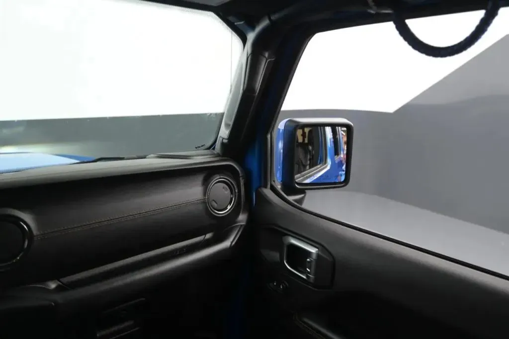 Jeep Gladiator photo 36
