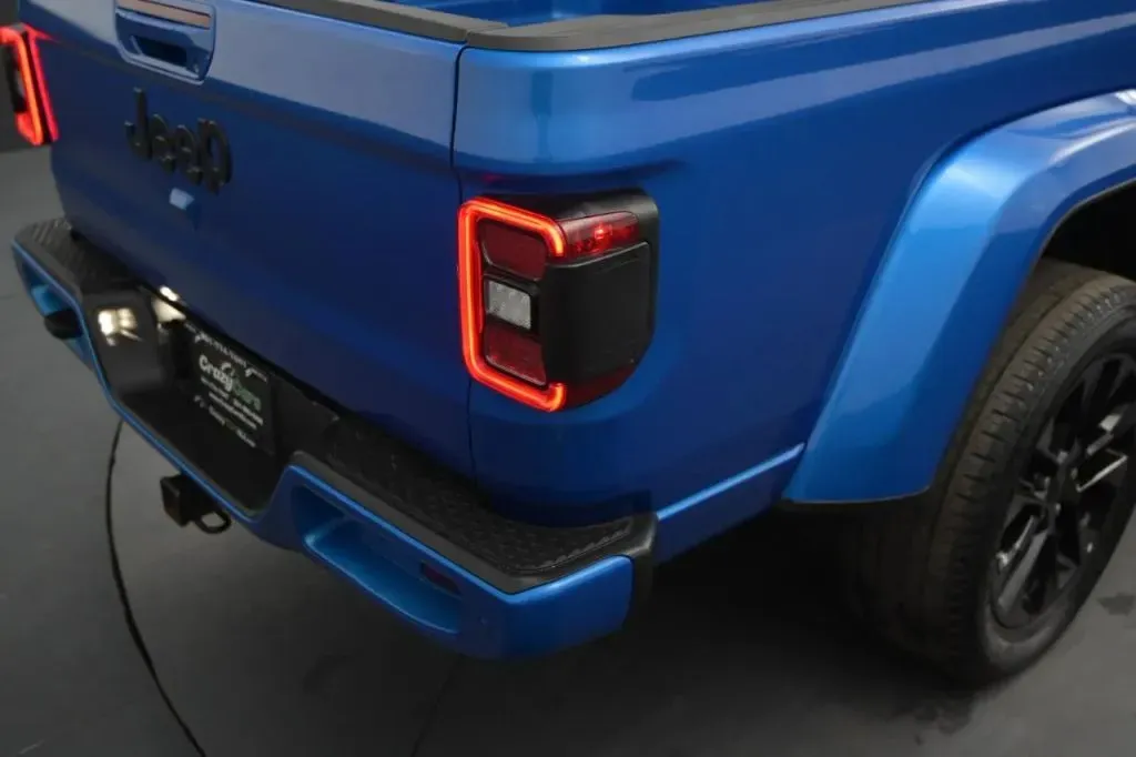Jeep Gladiator photo 21