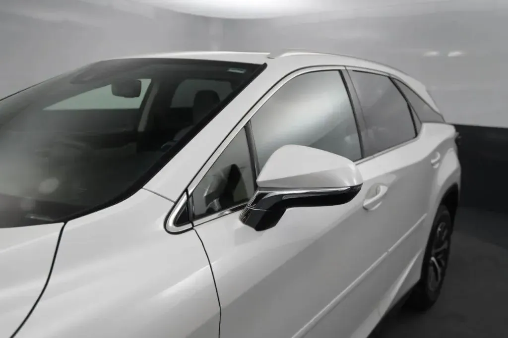 Lexus RX photo 12