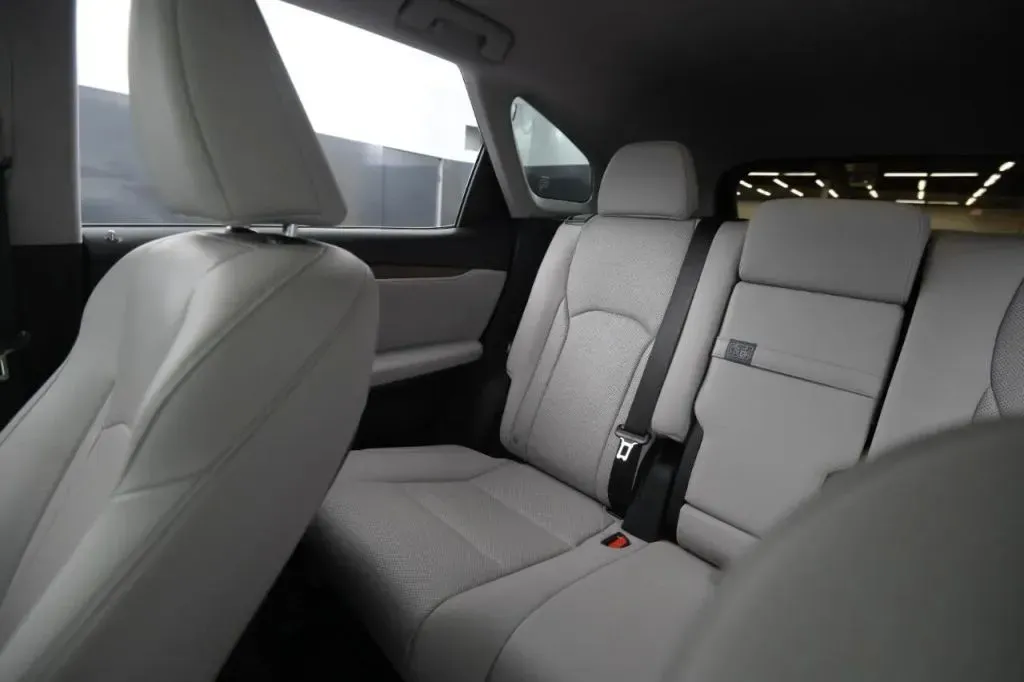Lexus RX photo 47