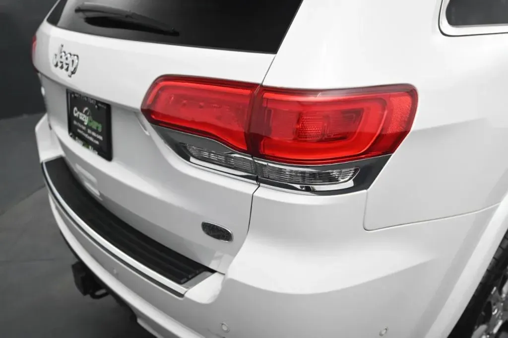 Jeep Grand Cherokee photo 17
