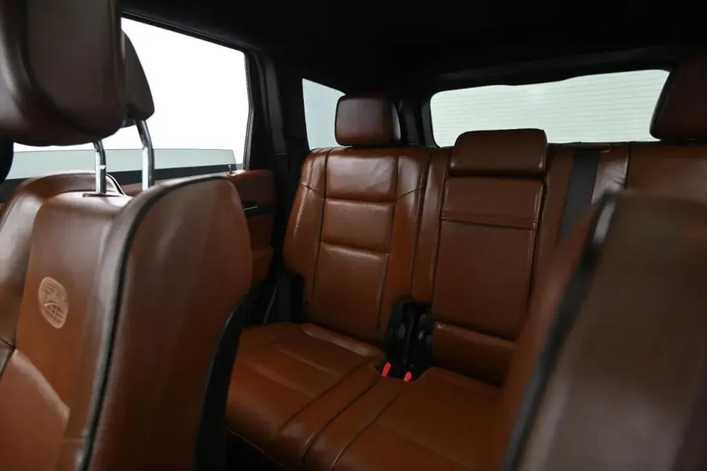 Jeep Grand Cherokee photo 39