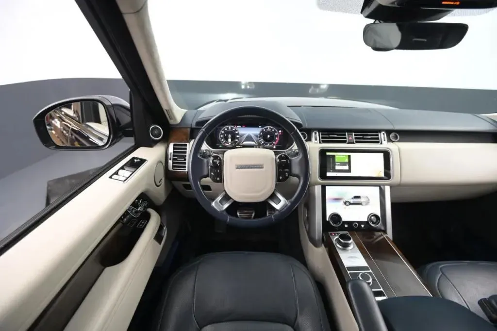 Land Rover Range Rover photo 38