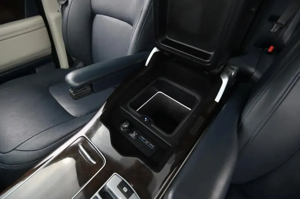 Land Rover Range Rover photo 41