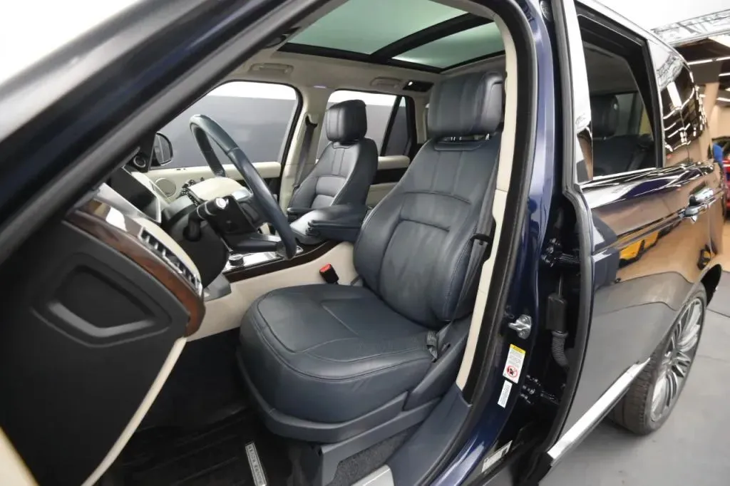 Land Rover Range Rover photo 44