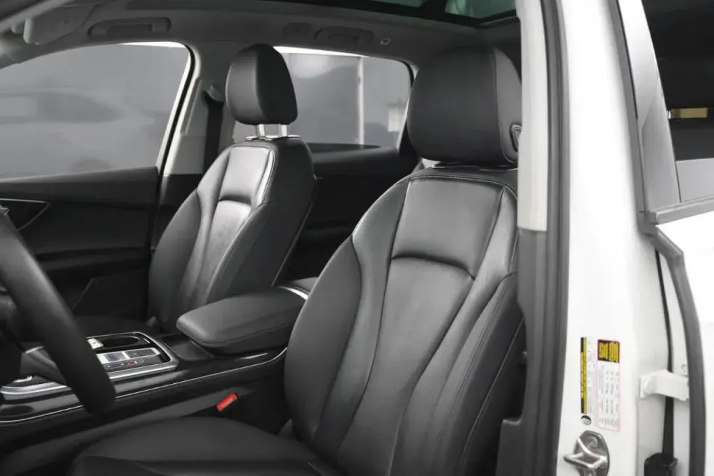 Audi Q7 photo 43