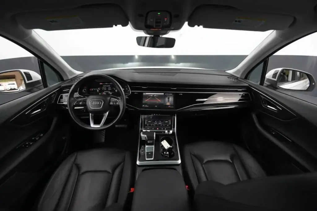 Audi Q7 photo 31