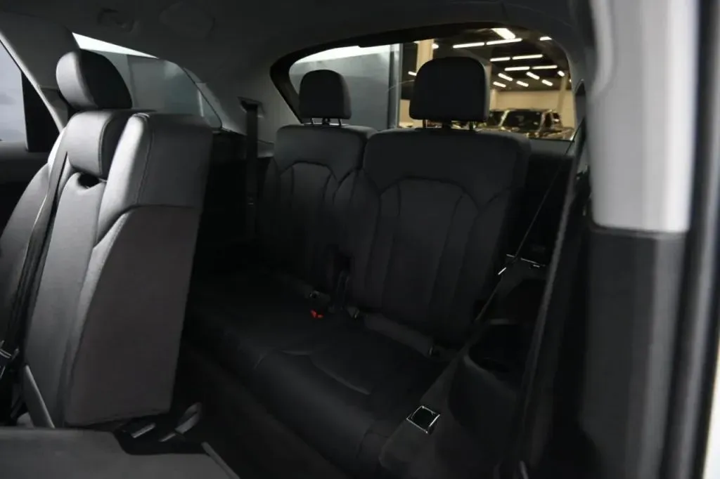 Audi Q7 photo 48