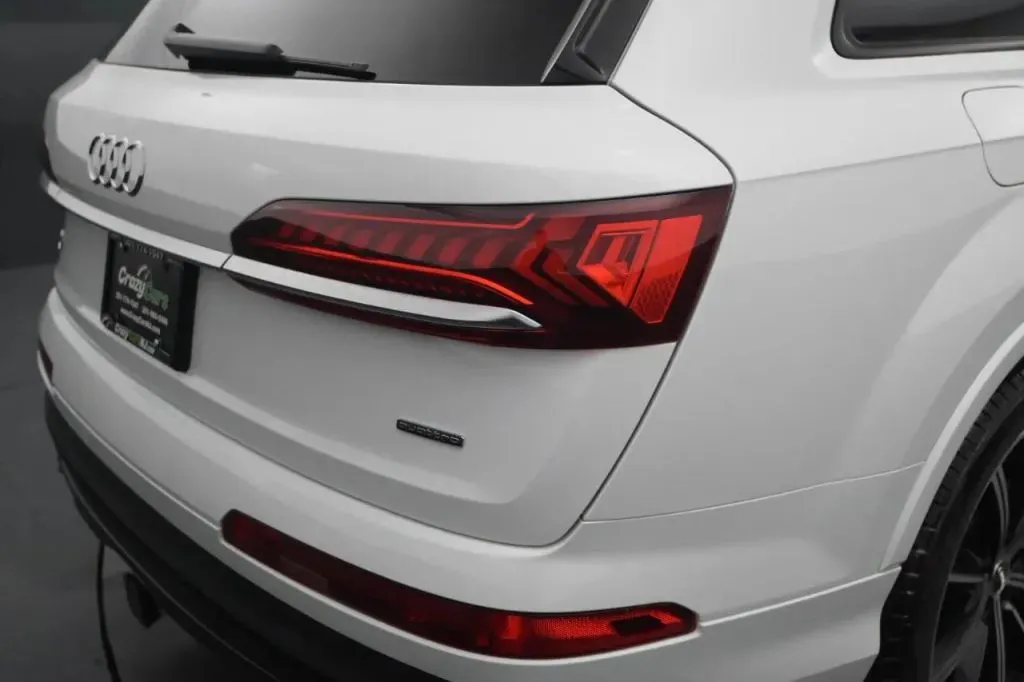Audi Q7 photo 18