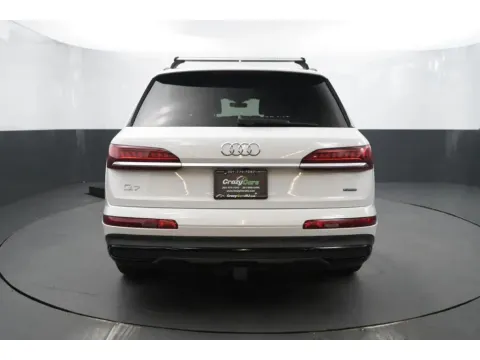 Another view of 2021 Audi Q7 55 TFSI Premium Plus Sport Utility 4D for sale in Hillside, NJ at Crazy Cars Hillside