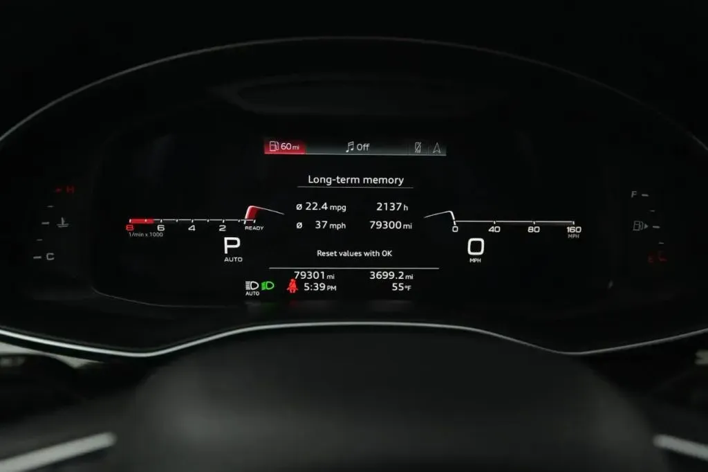 Audi Q7 photo 23