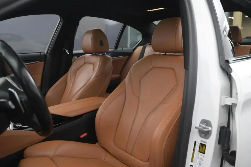 BMW 5 Series photo 42