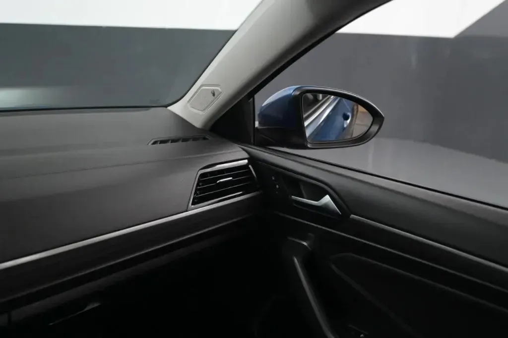 Volkswagen Jetta photo 29