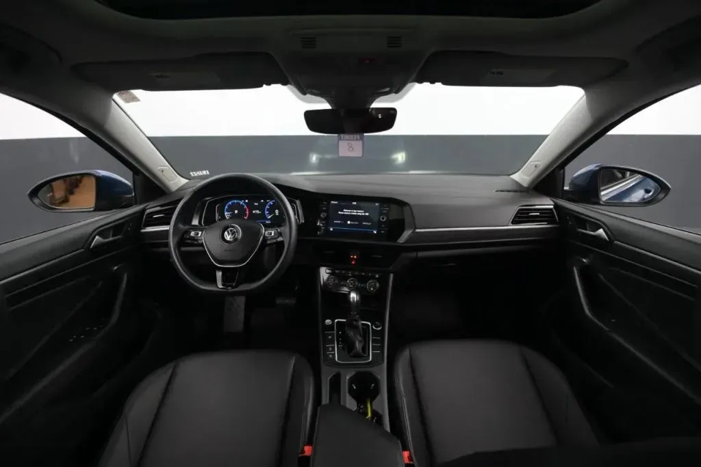 Volkswagen Jetta photo 26