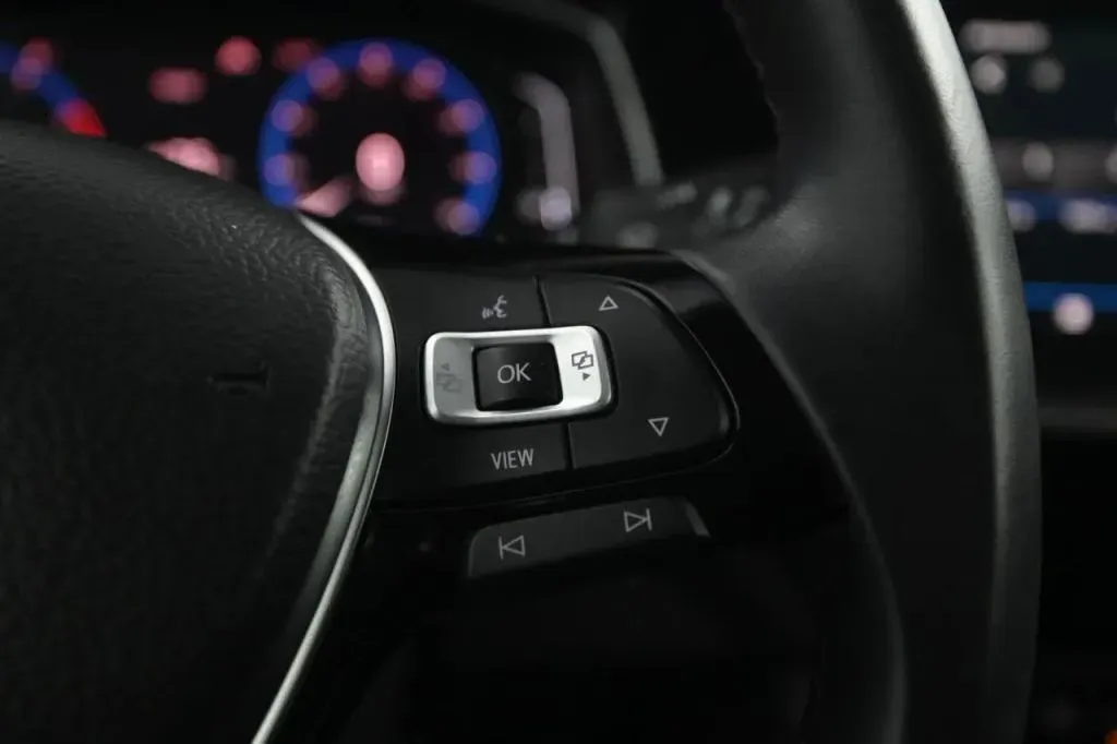 Volkswagen Jetta photo 20