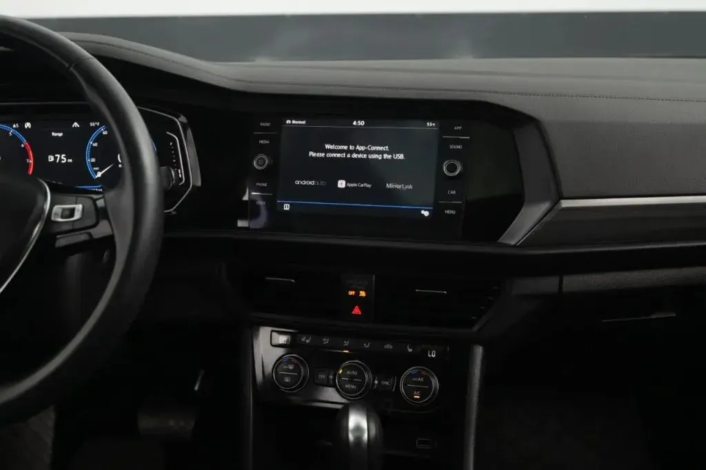 Volkswagen Jetta photo 28