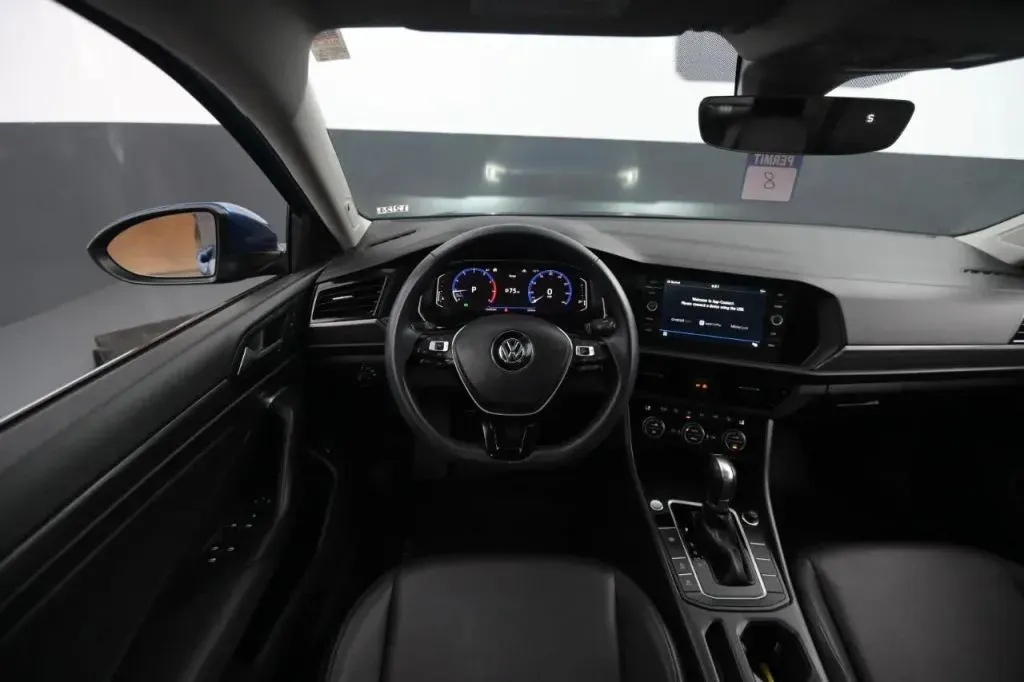 Volkswagen Jetta photo 31