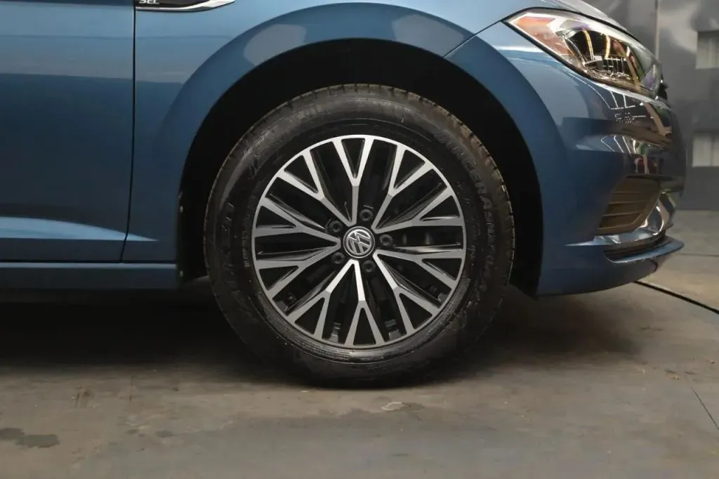 Volkswagen Jetta photo 16
