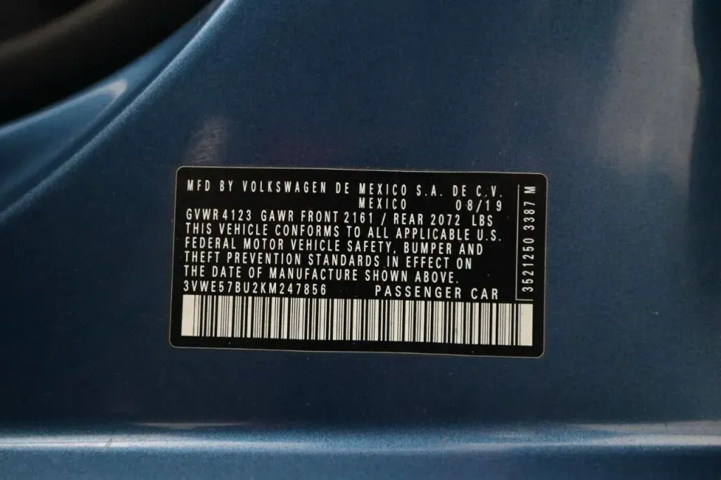 Volkswagen Jetta photo 33