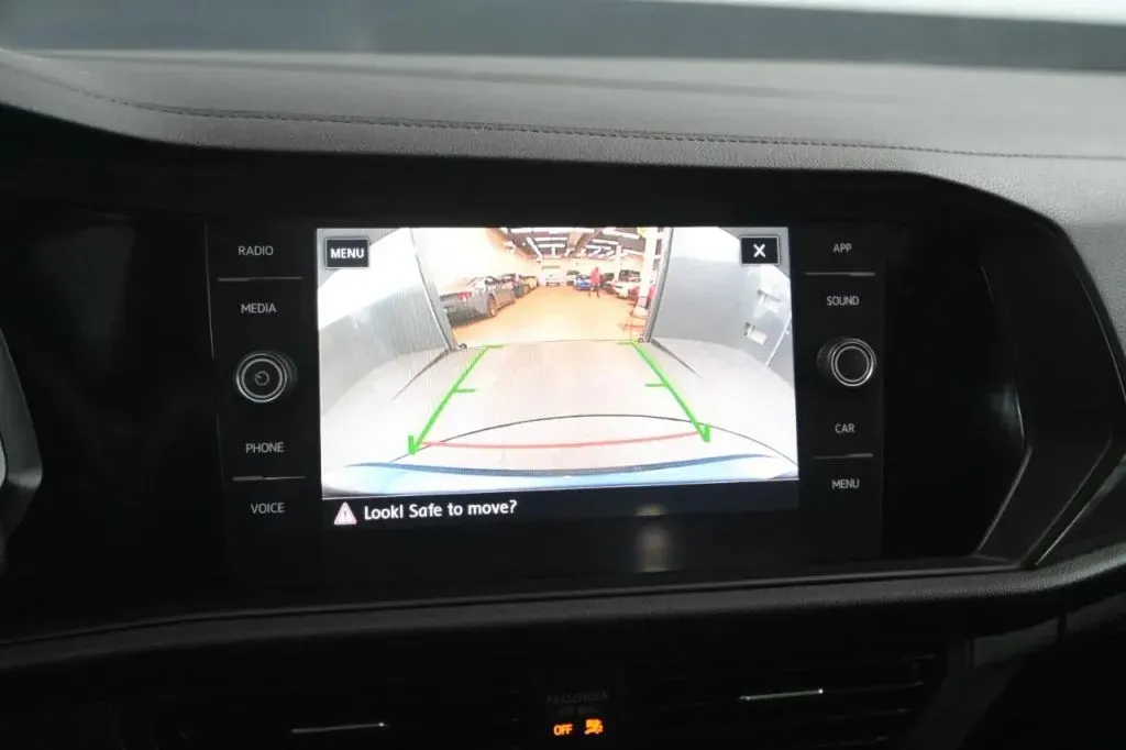 Volkswagen Jetta photo 22