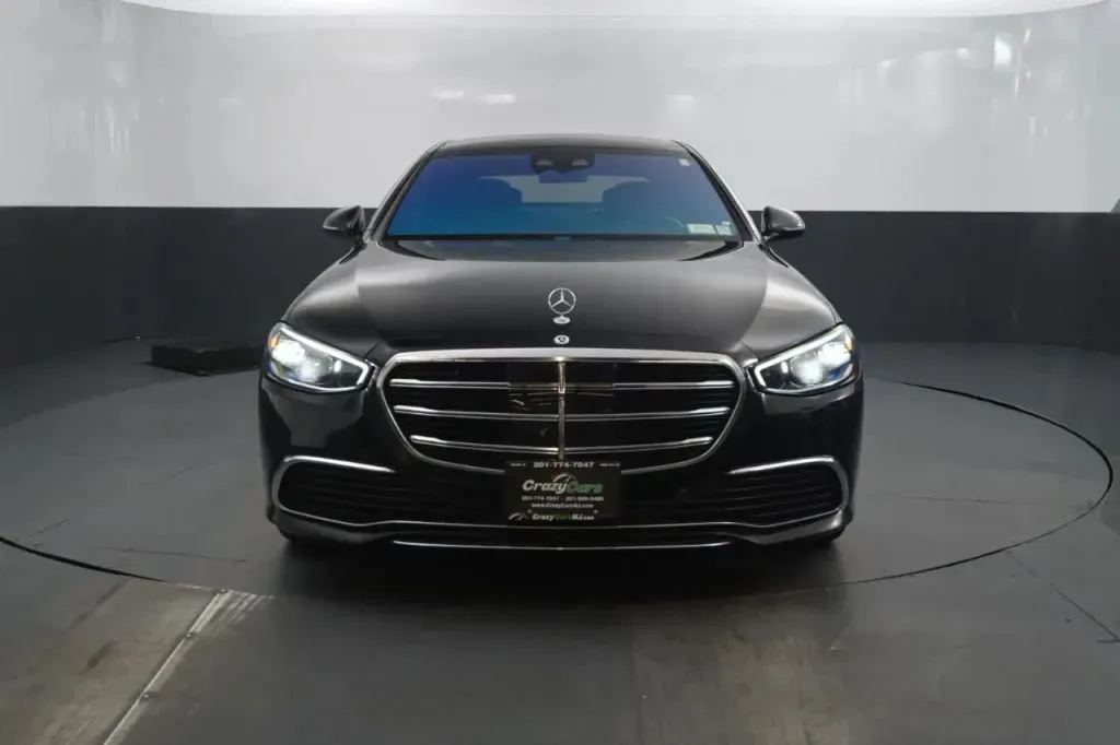 Mercedes-Benz S-Class photo 8
