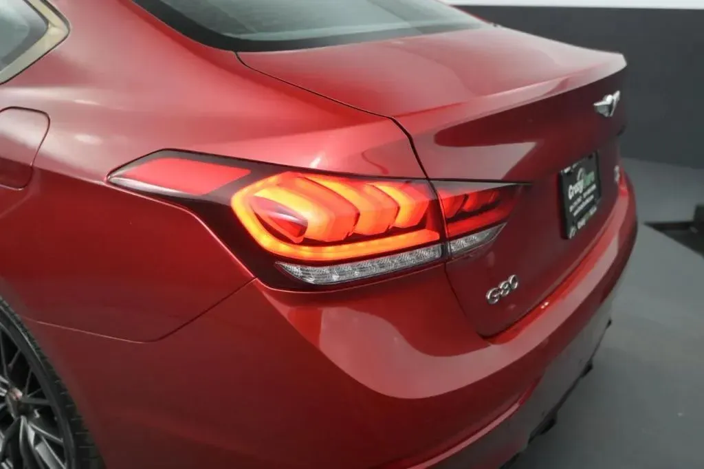 Genesis G80 photo 18