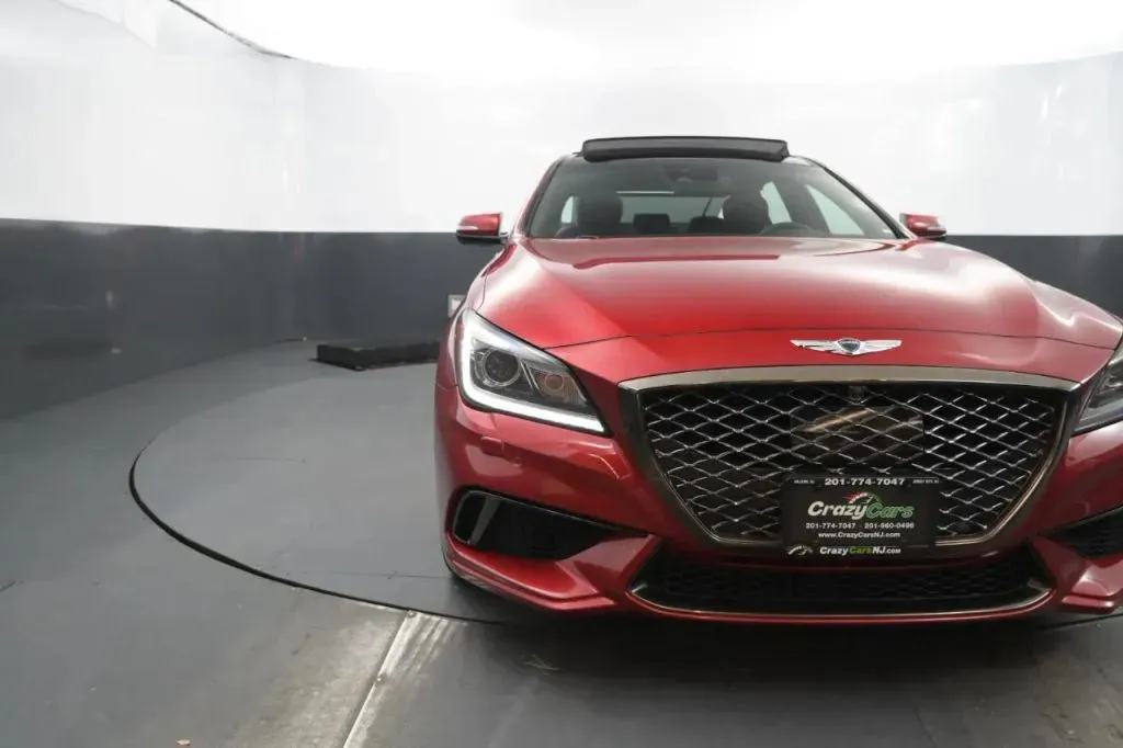 Genesis G80 photo 9
