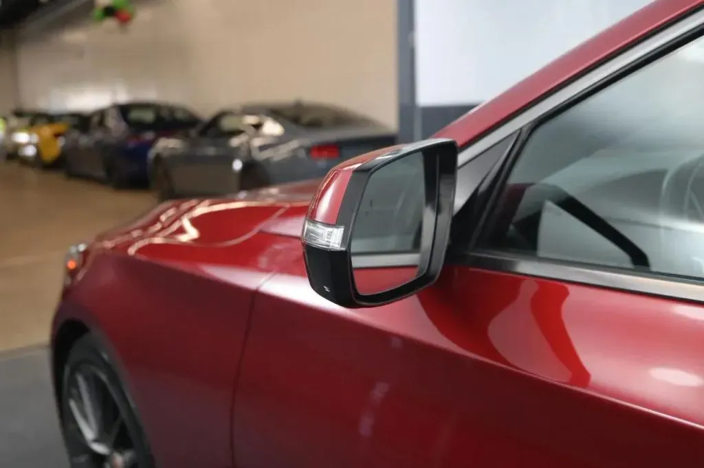 Genesis G80 photo 15