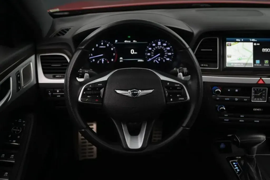 Genesis G80 photo 42