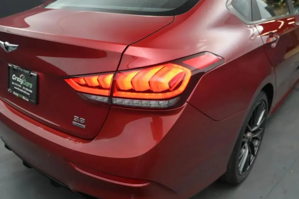 Genesis G80 photo 19