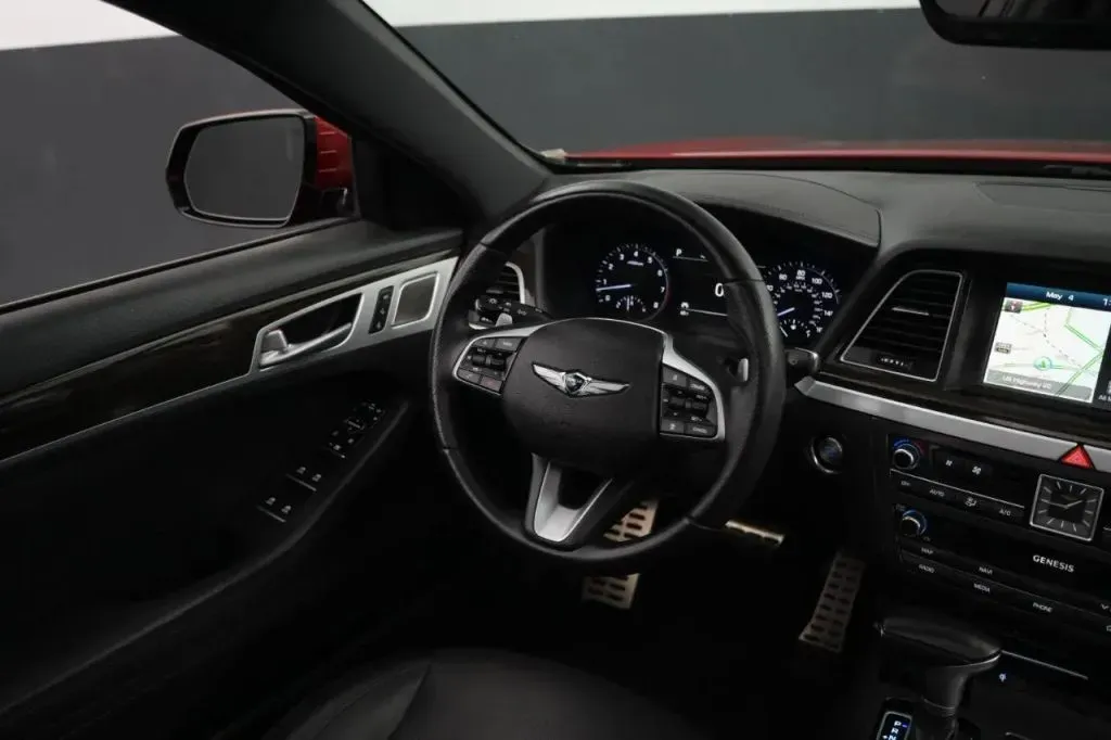 Genesis G80 photo 40