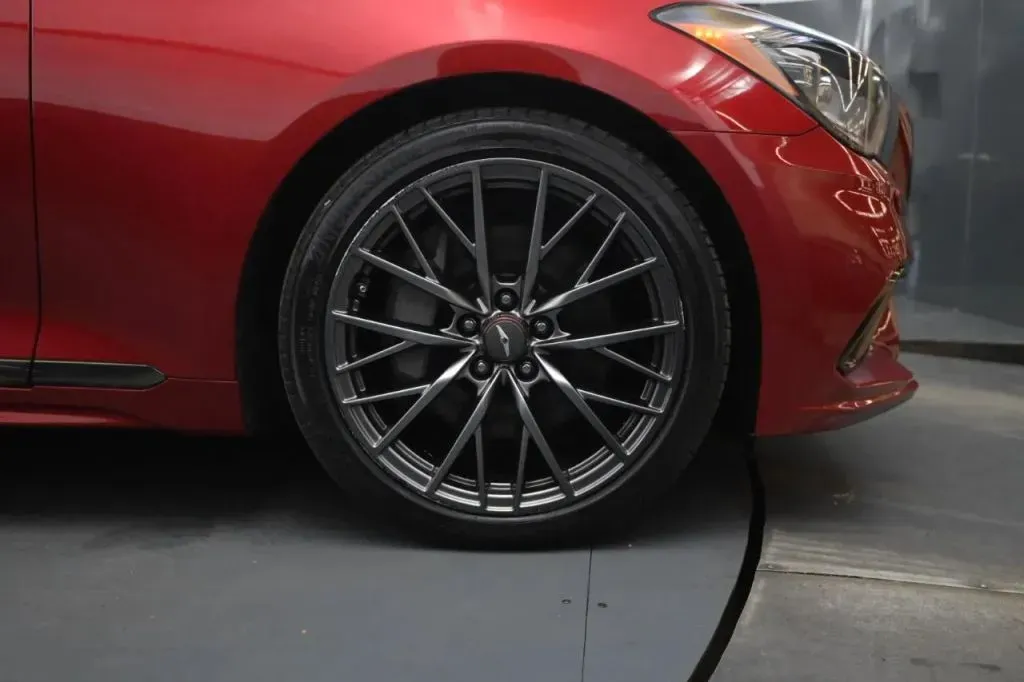 Genesis G80 photo 21