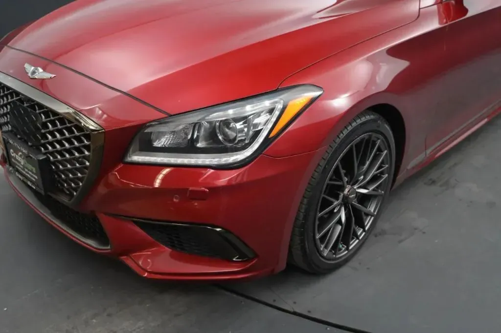 Genesis G80 photo 11
