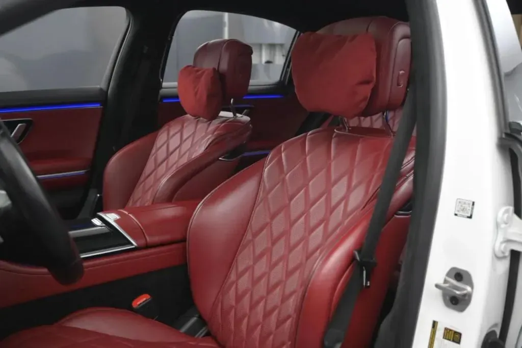 Mercedes-Benz S-Class photo 40