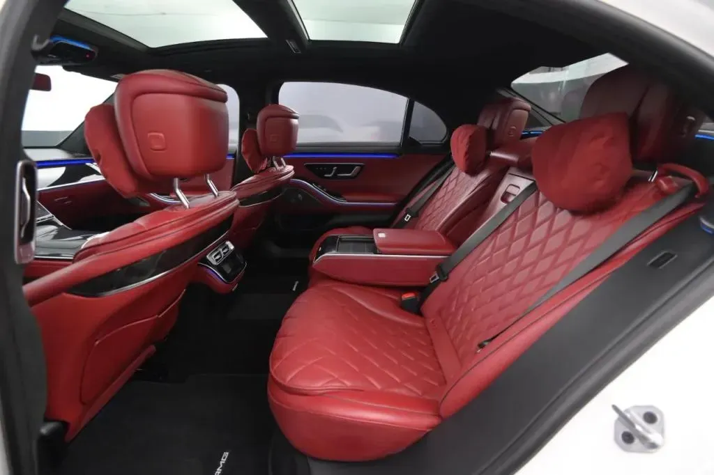 Mercedes-Benz S-Class photo 43