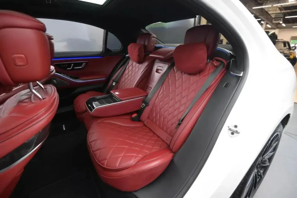 Mercedes-Benz S-Class photo 45