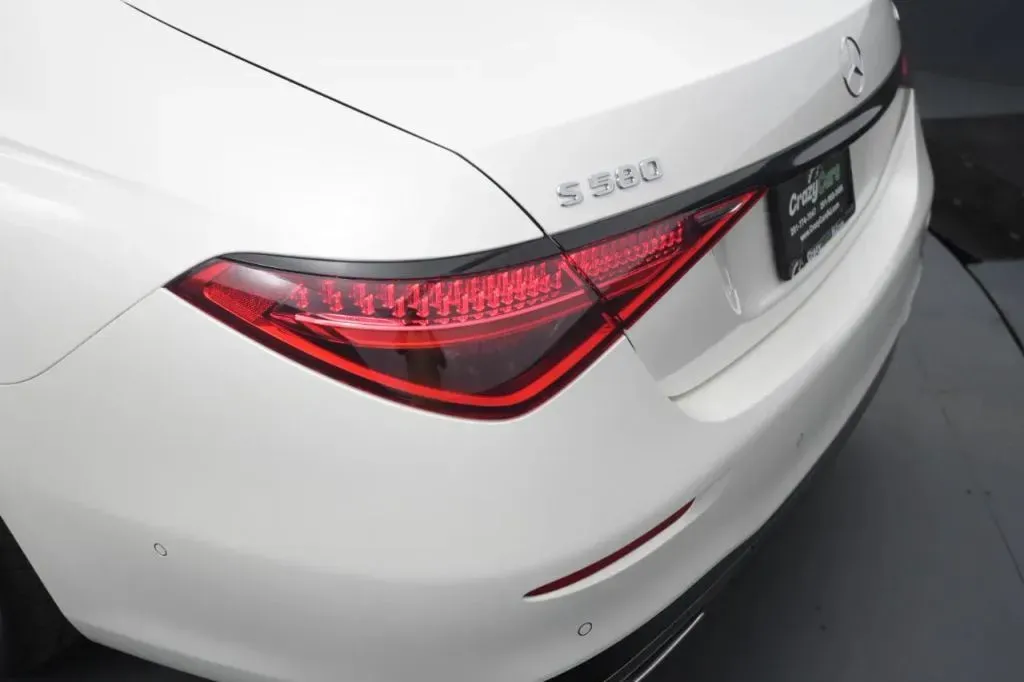 Mercedes-Benz S-Class photo 15