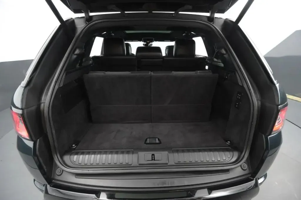 Land Rover Range Rover Sport photo 45