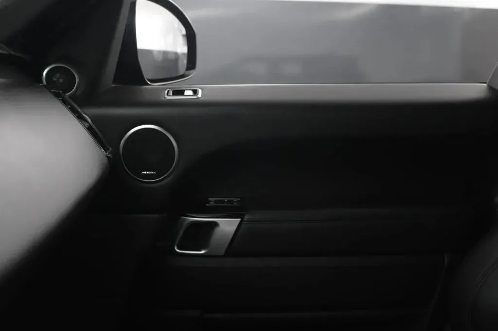 Land Rover Range Rover Sport photo 28
