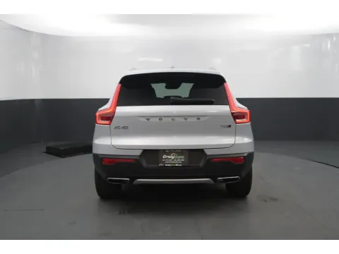 More photos of 2020 Volvo XC40 T5 Inscription Sport Utility 4D at Crazy Cars Hillside, NJ