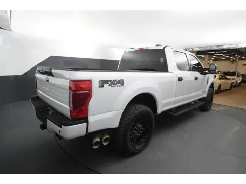 More photos of 2022 Ford F250 Super Duty Crew Cab XLT Pickup 4D 6 3/4 ft at Crazy Cars Hillside, NJ