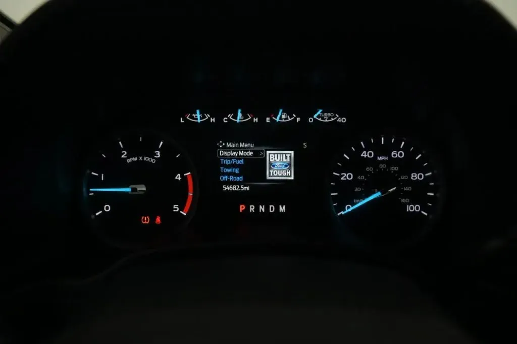 Ford F-250 photo 19